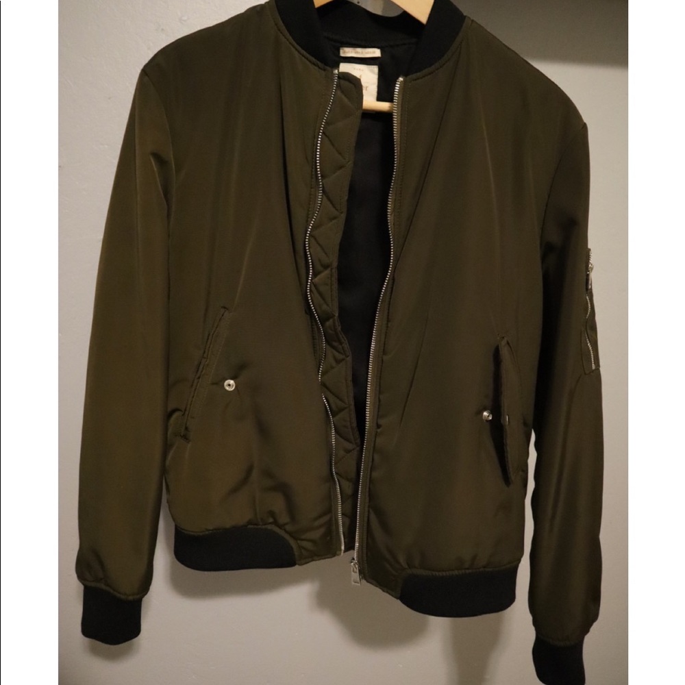 Zara Bomber